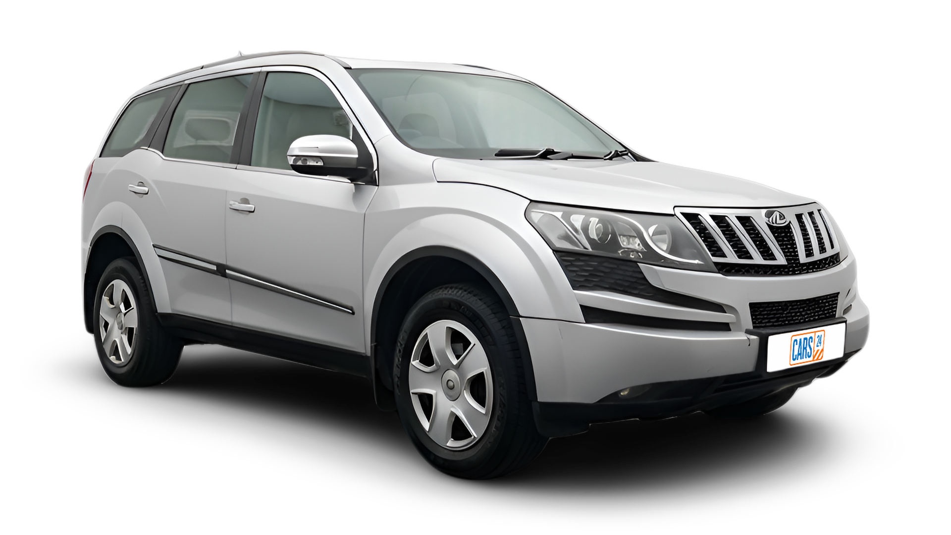 Mahindra XUV500-img